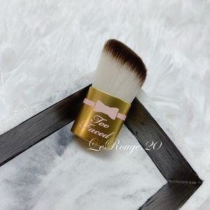 Too faced contour buki brush